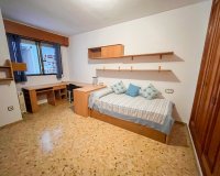 Resale - Apartment / flat - Alicante - Center