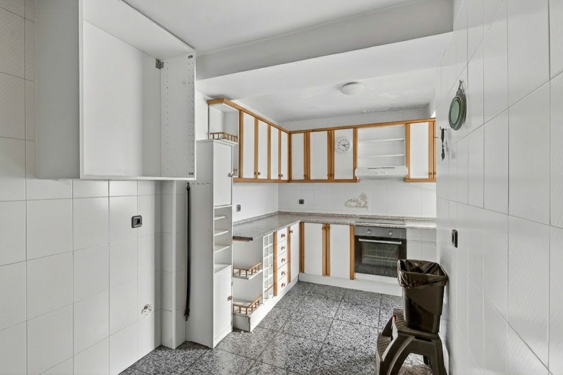 Resale - Apartment / flat - Alicante - Center