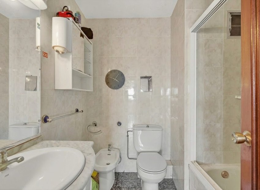 Resale - Apartment / flat - Alicante - Center