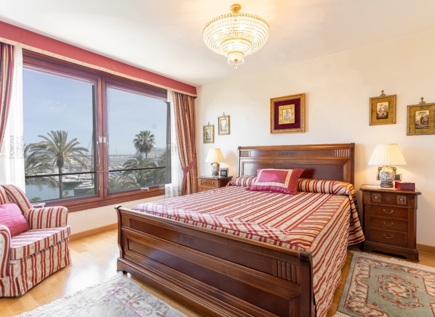 Resale - Apartment / flat - Alicante - Center