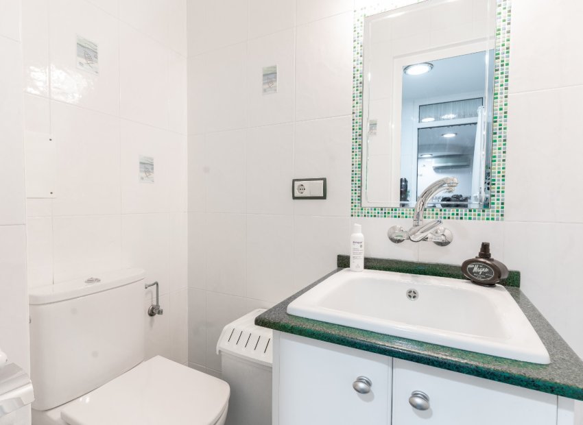 Resale - Apartment / flat - Alicante - Center