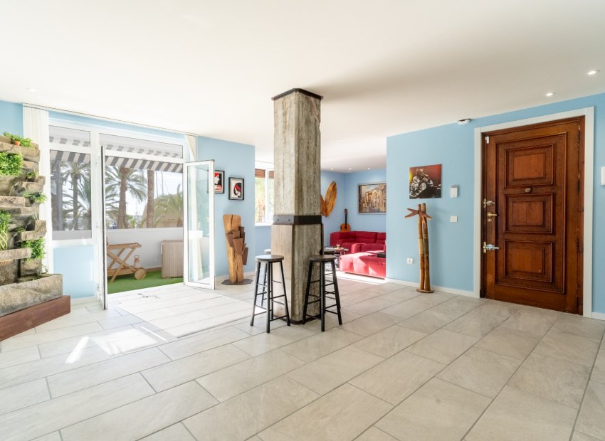 Resale - Apartment / flat - Alicante - Center