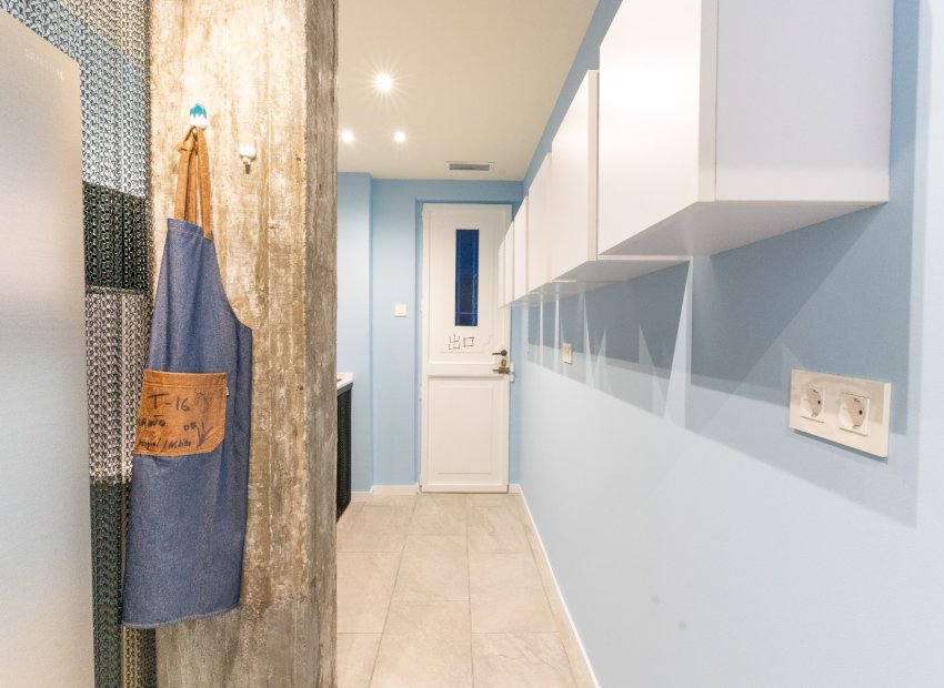 Resale - Apartment / flat - Alicante - Center