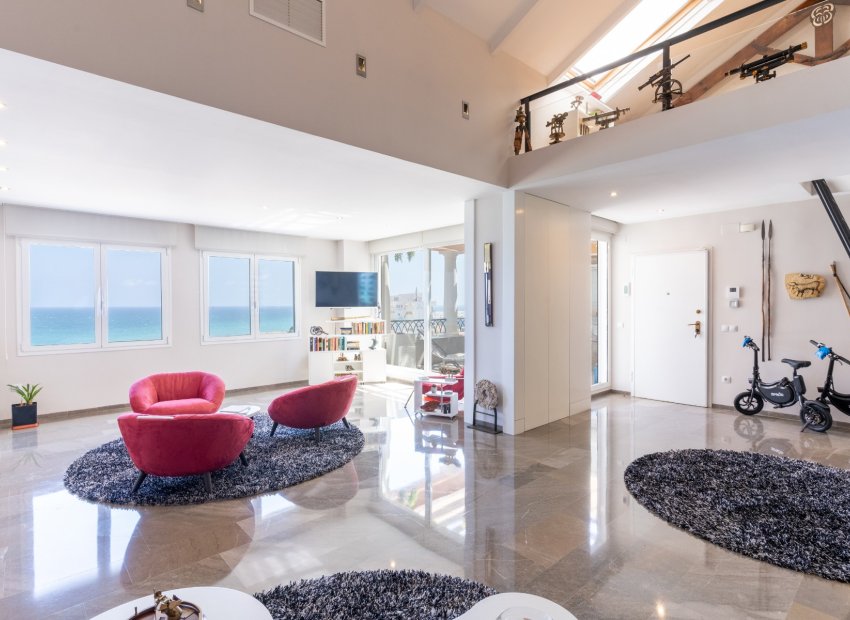 Resale - Apartment / flat - Alicante - Center