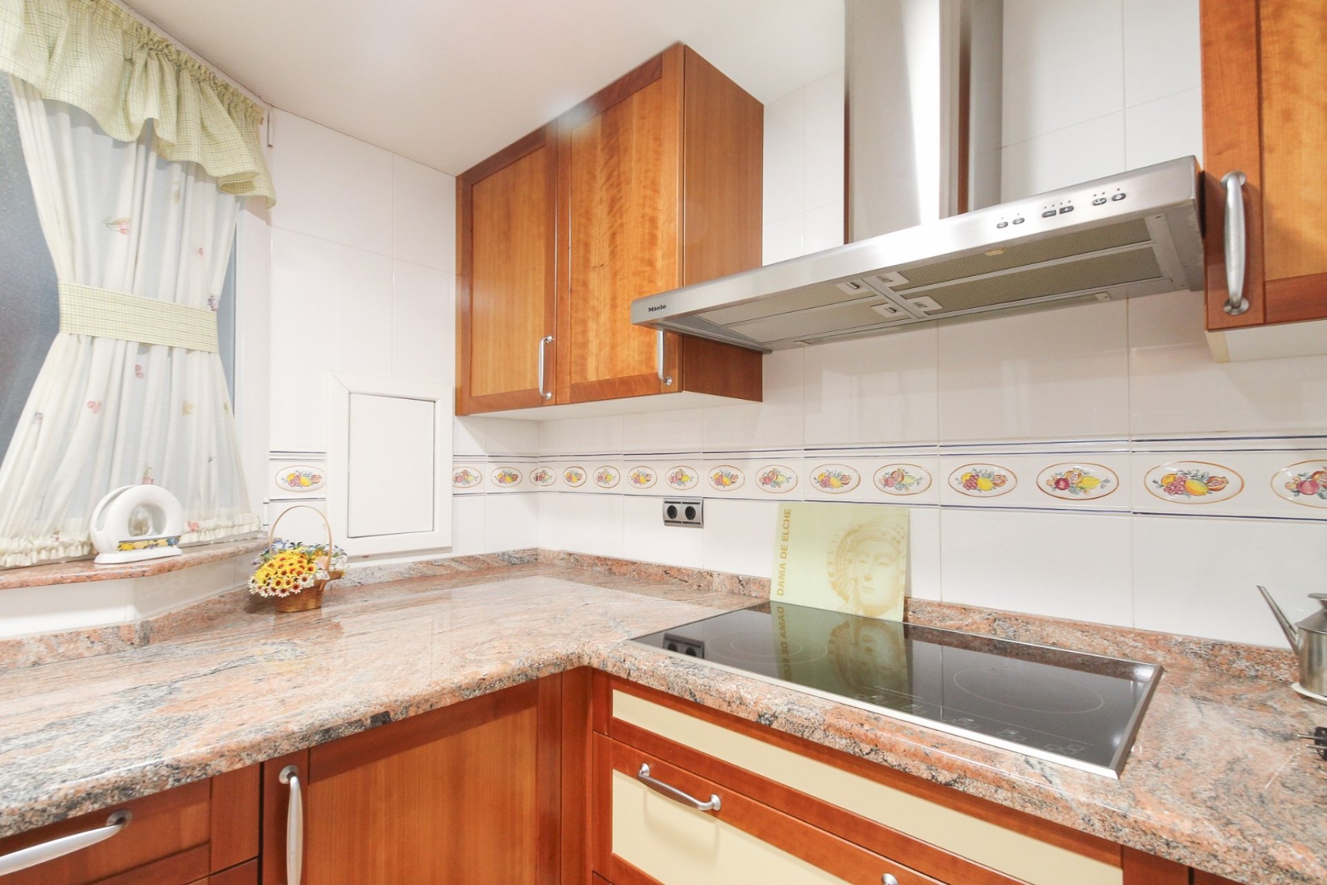 Resale - Apartment / flat - Alicante - - Centro  -