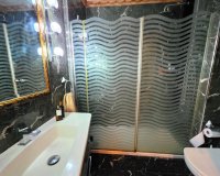 Resale - Apartment / flat - Alicante - Centro