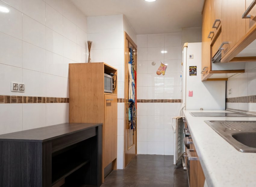 Resale - Apartment / flat - Alicante - Garbinet