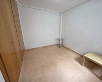 Resale - Apartment / flat - Almoradí - Center