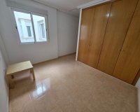 Resale - Apartment / flat - Almoradí - Center