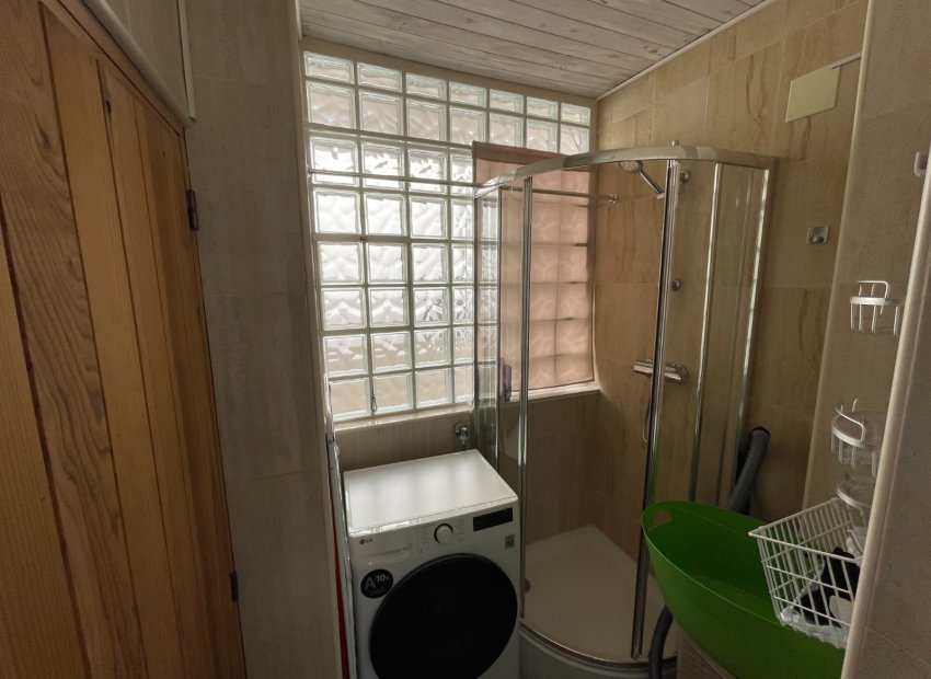 Resale - Apartment / flat - Almoradí - Center