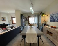 Resale - Apartment / flat - Almoradí - Center
