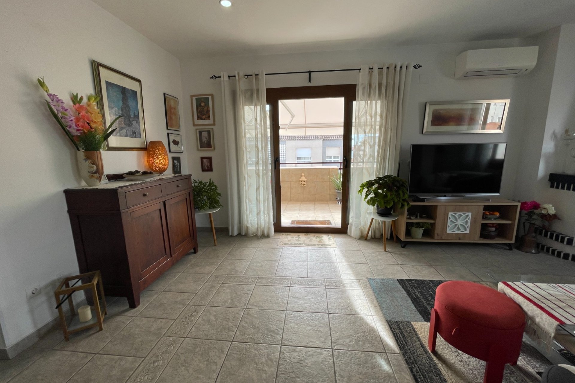 Resale - Apartment / flat - Almoradí - Center