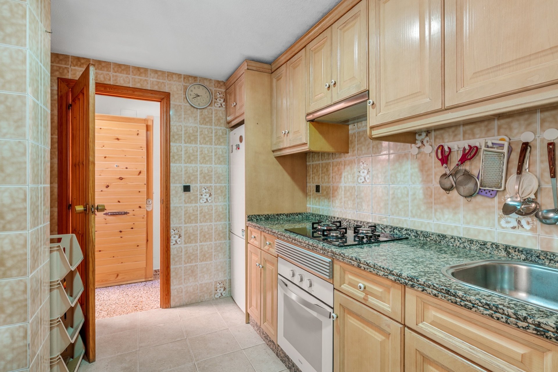 Resale - Apartment / flat - Arenales del Sol - Segunda linea playa