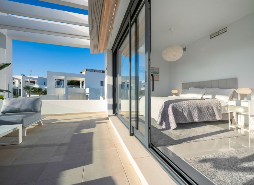 Resale - Apartment / flat - Benahavís - Atalaya Park