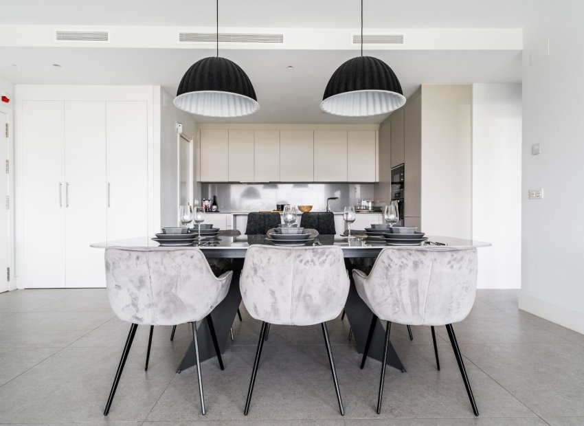 Resale - Apartment / flat - Benahavís - La Quinta