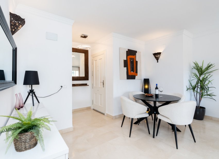 Resale - Apartment / flat - Benahavís - La Quinta