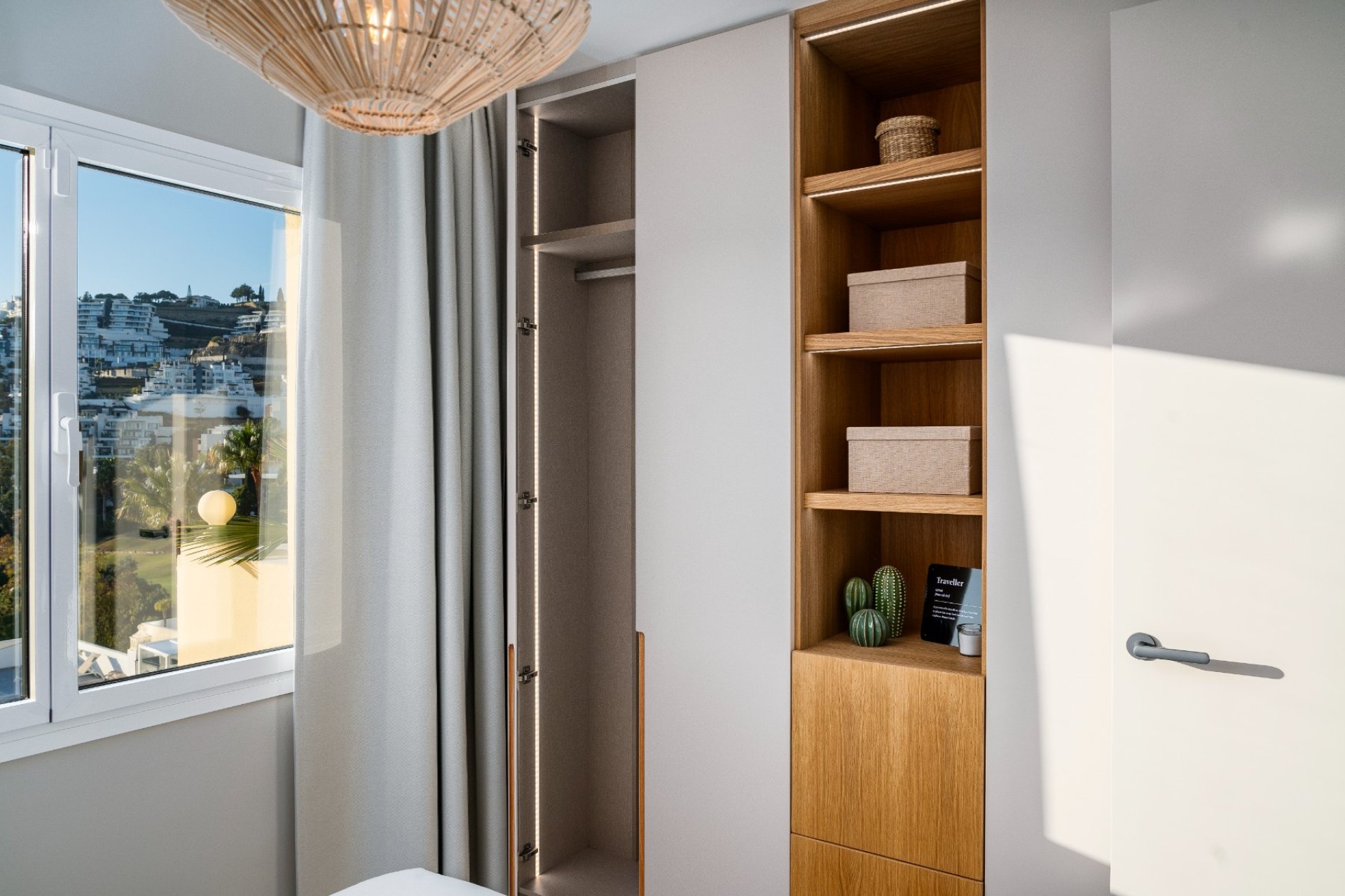 Resale - Apartment / flat - Benahavís - La Quinta