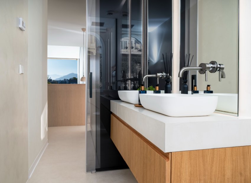 Resale - Apartment / flat - Benahavís - La Quinta