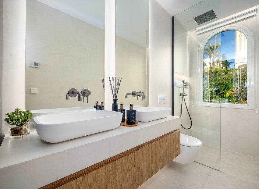 Resale - Apartment / flat - Benahavís - La Quinta