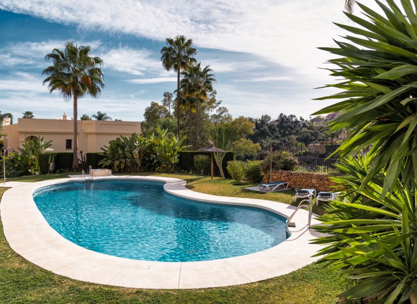 Resale - Apartment / flat - Benahavís - La Quinta