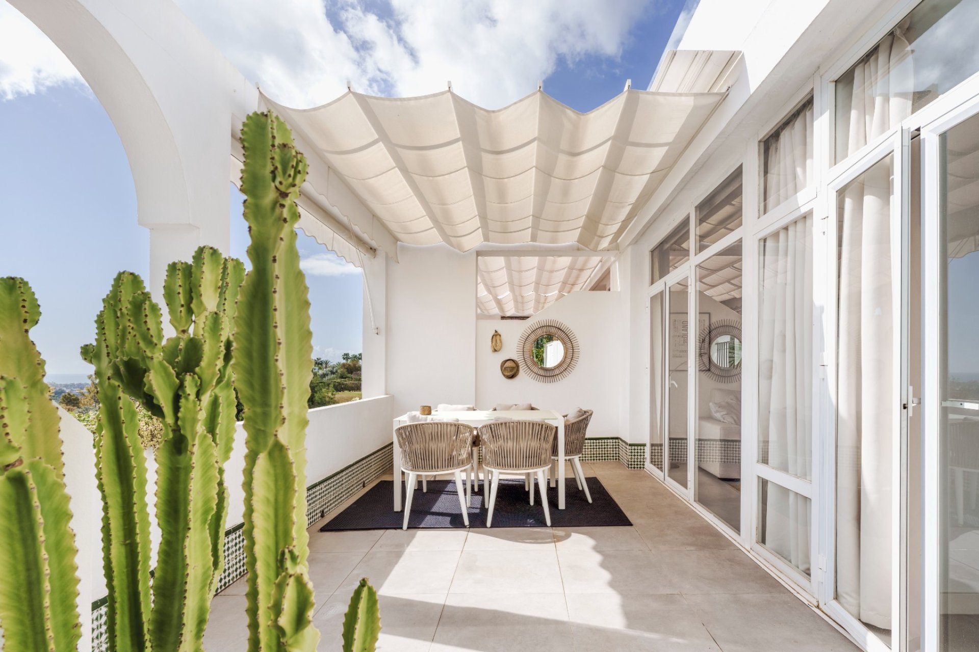 Resale - Apartment / flat - Benahavís - La Quinta