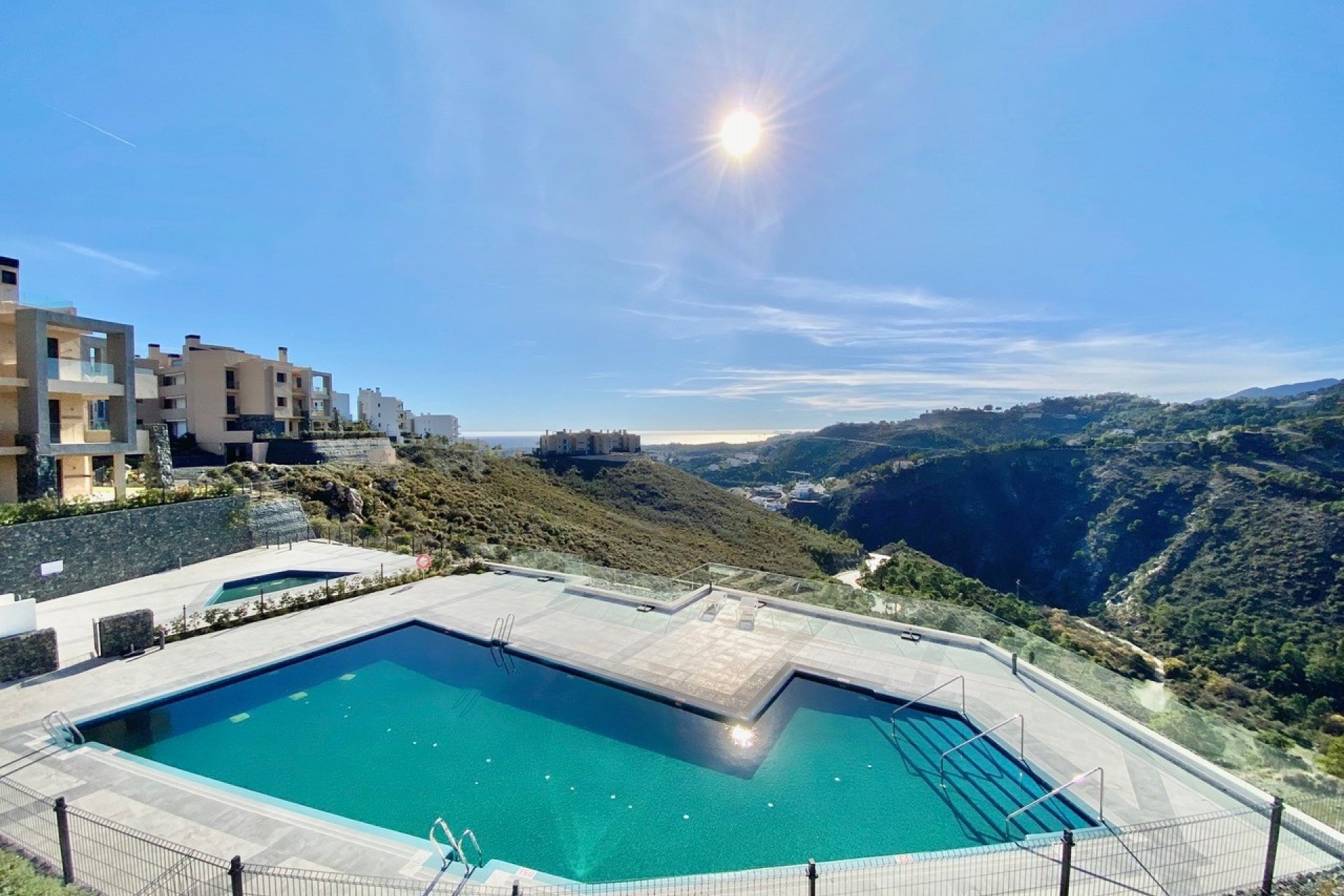 Resale - Apartment / flat - Benahavís - La Quinta