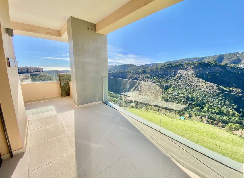 Resale - Apartment / flat - Benahavís - La Quinta