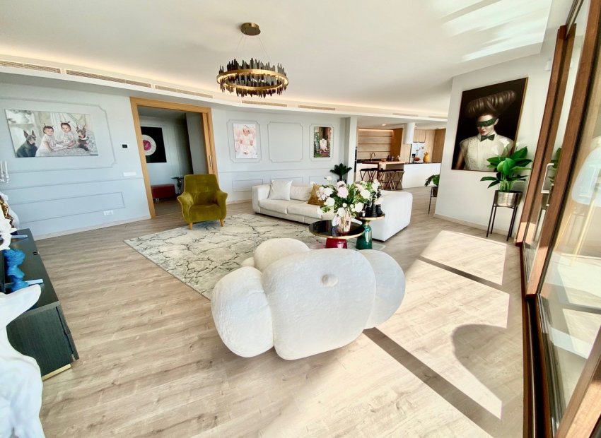 Resale - Apartment / flat - Benahavís - La Quinta