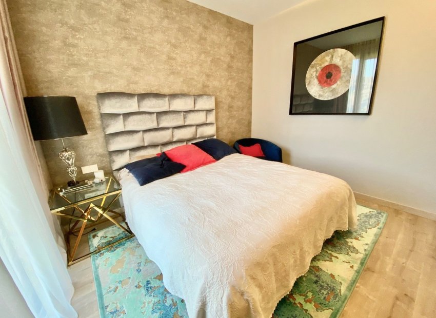 Resale - Apartment / flat - Benahavís - La Quinta