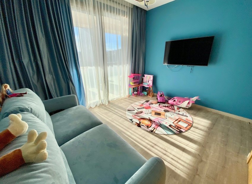 Resale - Apartment / flat - Benahavís - La Quinta