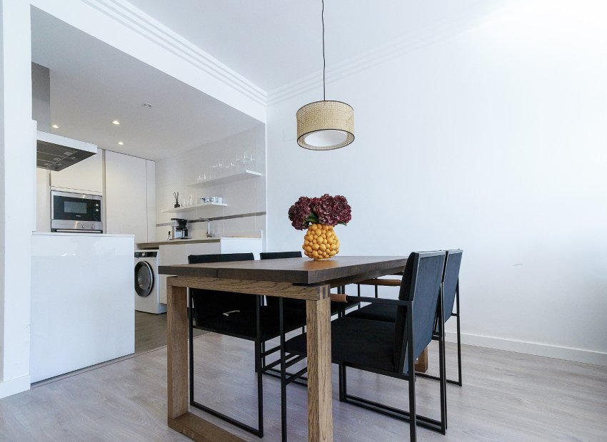 Resale - Apartment / flat - Benahavís - La Quinta