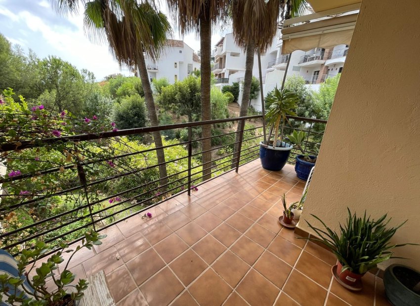 Resale - Apartment / flat - Benahavís - Los Arqueros