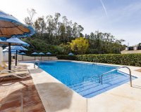 Resale - Apartment / flat - Benahavís - Los Arqueros