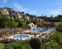 Resale - Apartment / flat - Benahavís - Los Arqueros