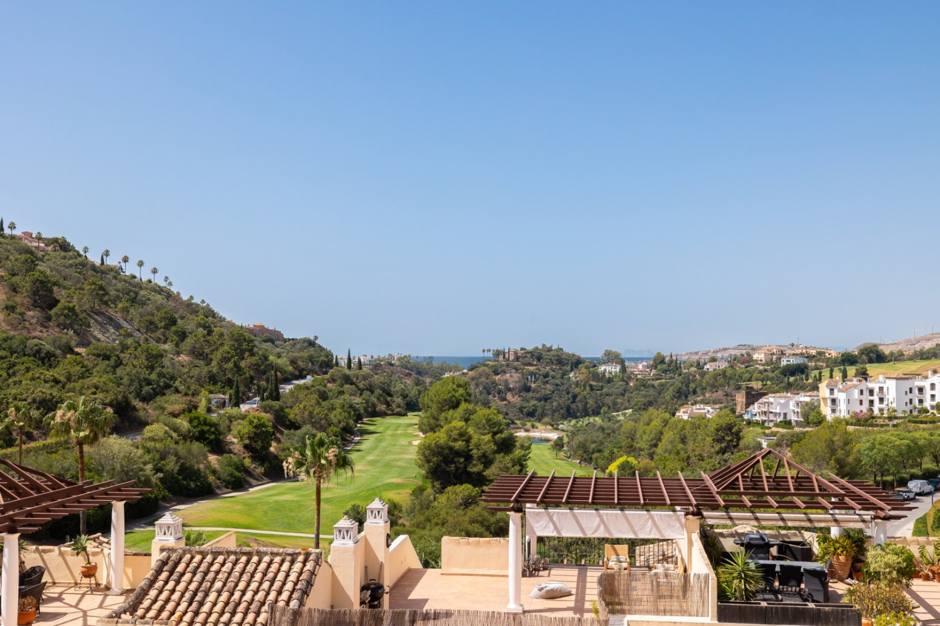 Resale - Apartment / flat - Benahavís - Los Arqueros