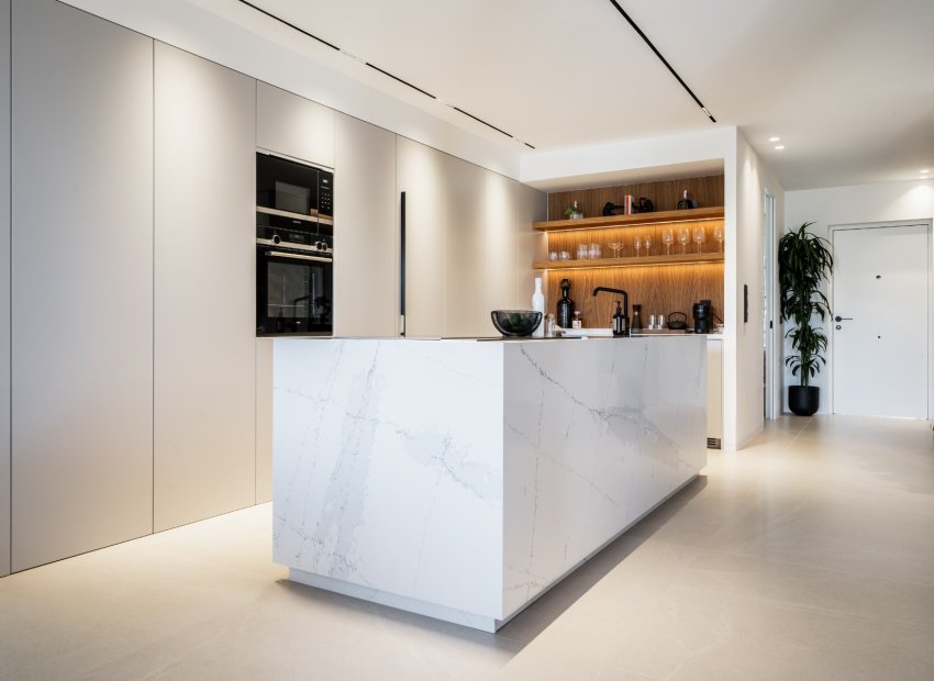 Resale - Apartment / flat - Benahavís - Puerto de los Almendros