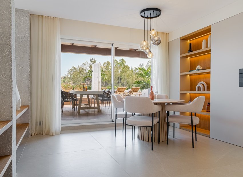 Resale - Apartment / flat - Benahavís - Puerto de los Almendros