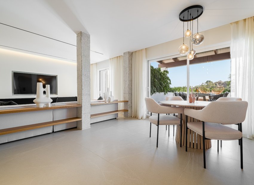 Resale - Apartment / flat - Benahavís - Puerto de los Almendros