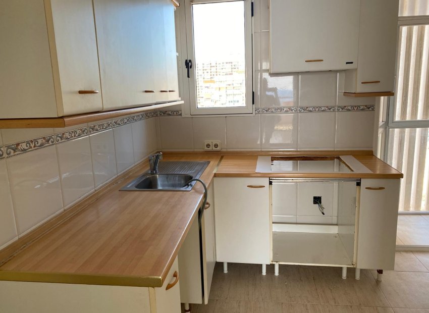 Resale - Apartment / flat - Benidorm - 1ª Linea