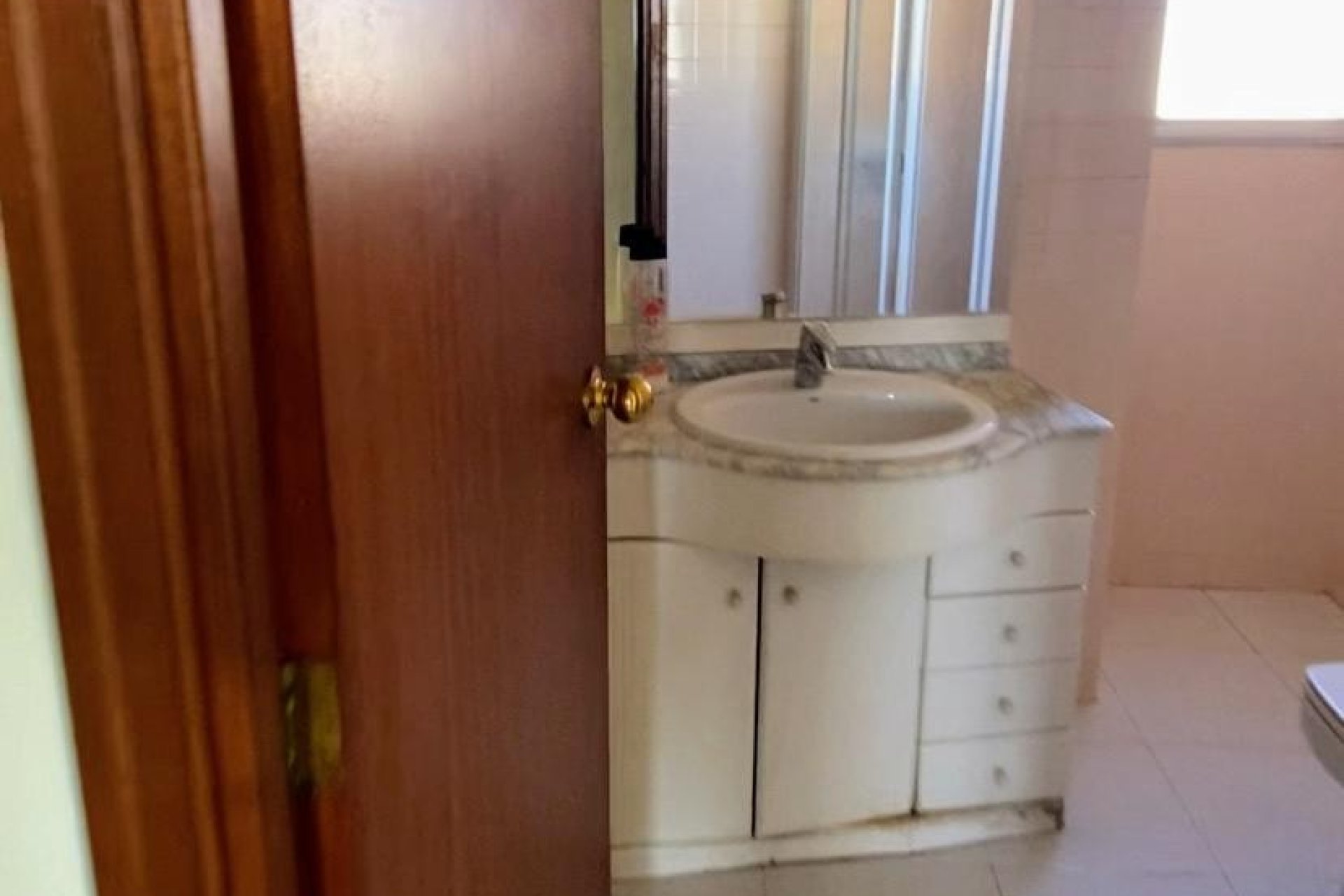 Resale - Apartment / flat - Benidorm - 1ª Linea