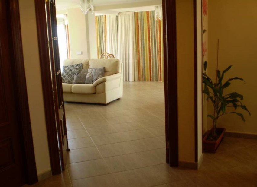 Resale - Apartment / flat - Benidorm - Levante