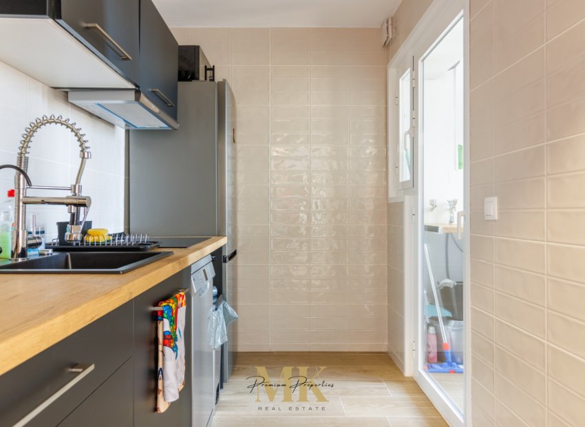 Resale - Apartment / flat - Benidorm - Levante