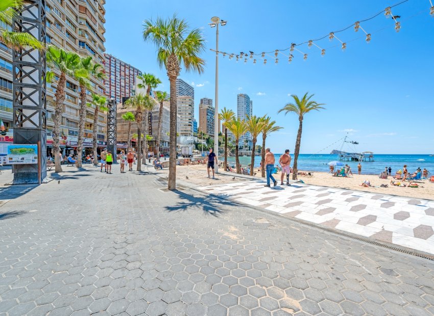 Resale - Apartment / flat - Benidorm - Levante