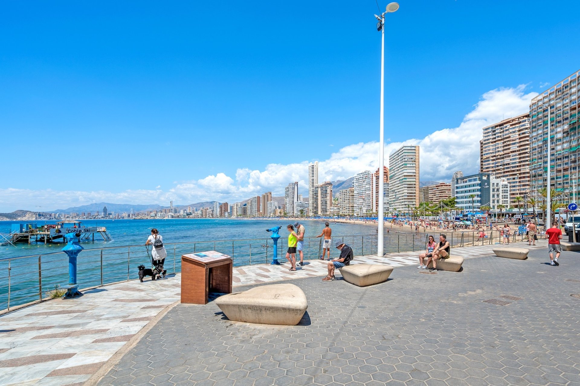 Resale - Apartment / flat - Benidorm - Levante