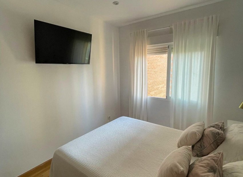 Resale - Apartment / flat - Benidorm - Levante