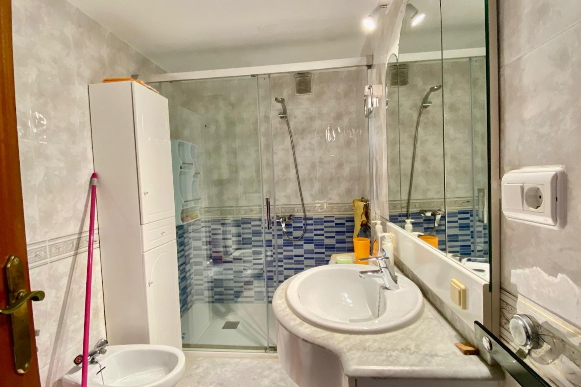 Resale - Apartment / flat - Benidorm - Levante