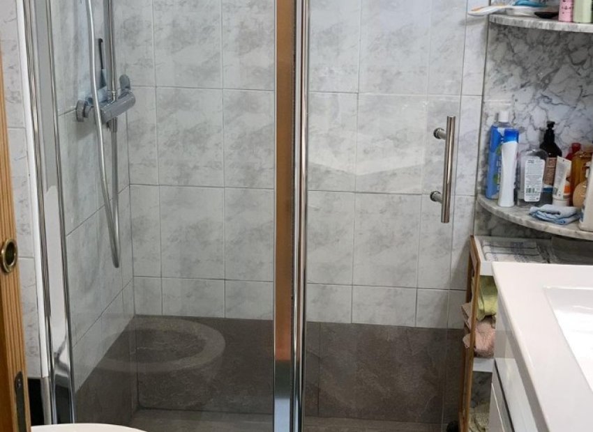 Resale - Apartment / flat - Benidorm - Playa de Poniente