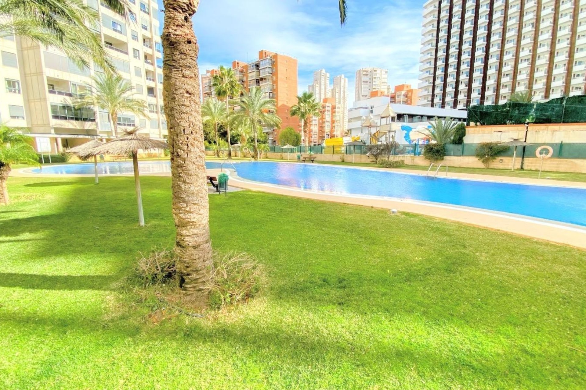 Resale - Apartment / flat - Benidorm - Rincon de Loix Llano
