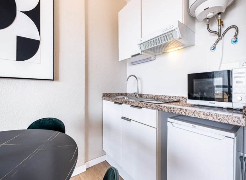 Resale - Apartment / flat - Benidorm - Rincón de Loix