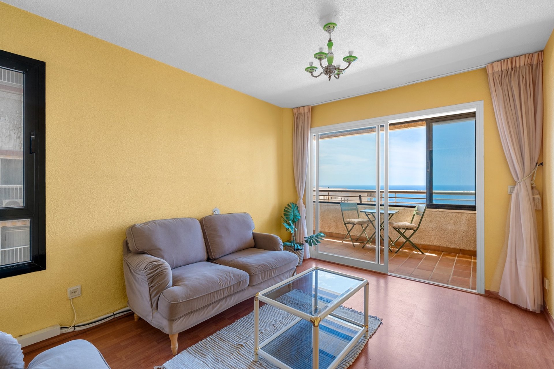 Resale - Apartment / flat - Benidorm